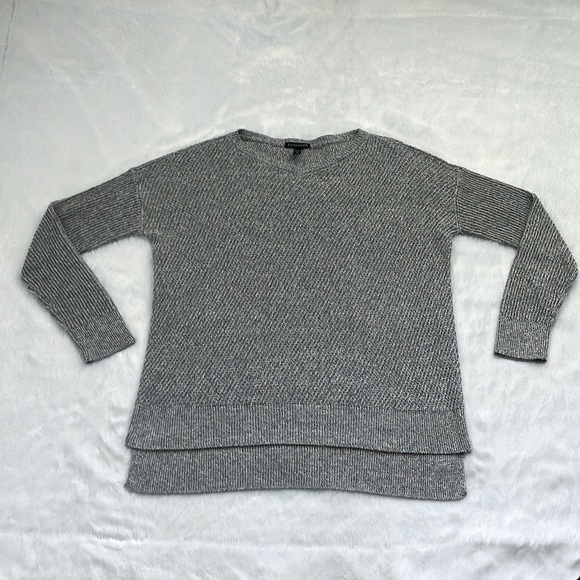 Like New Gray and White Marled Eileen Fisher Linen Cotton Blend V Neck Sweater - Picture 1 of 6